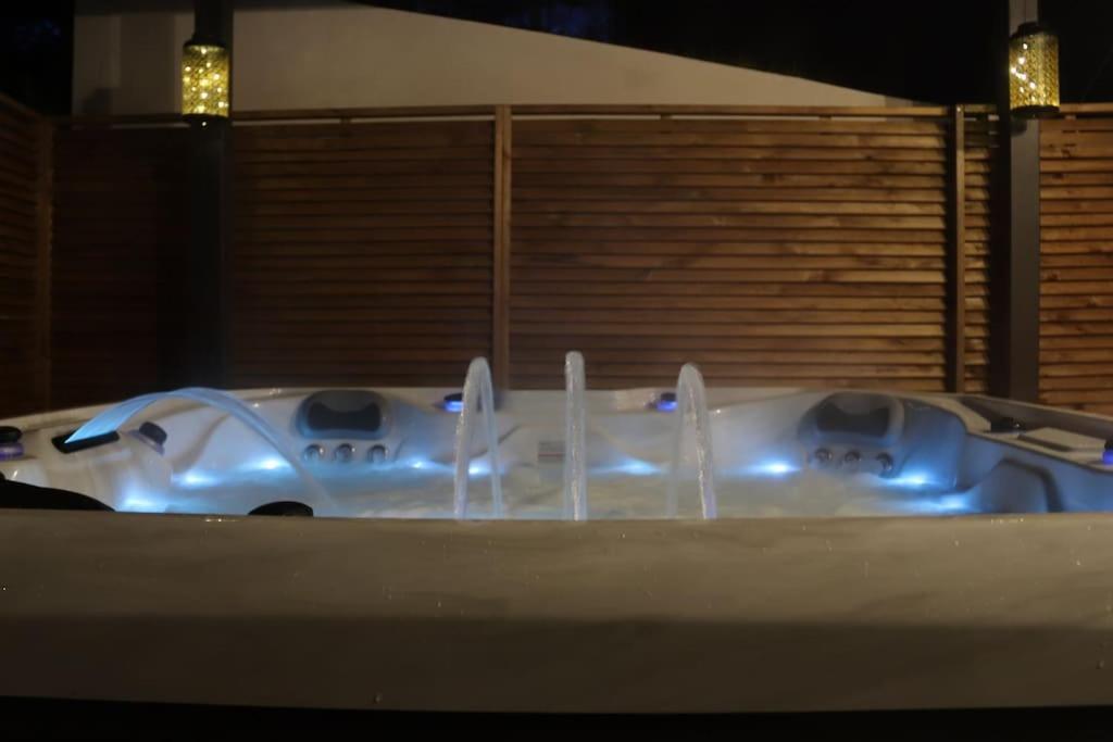 SPA&SERENITE, aux Portes de Disney et de Paris Villiers-sur-Morin Extérieur photo